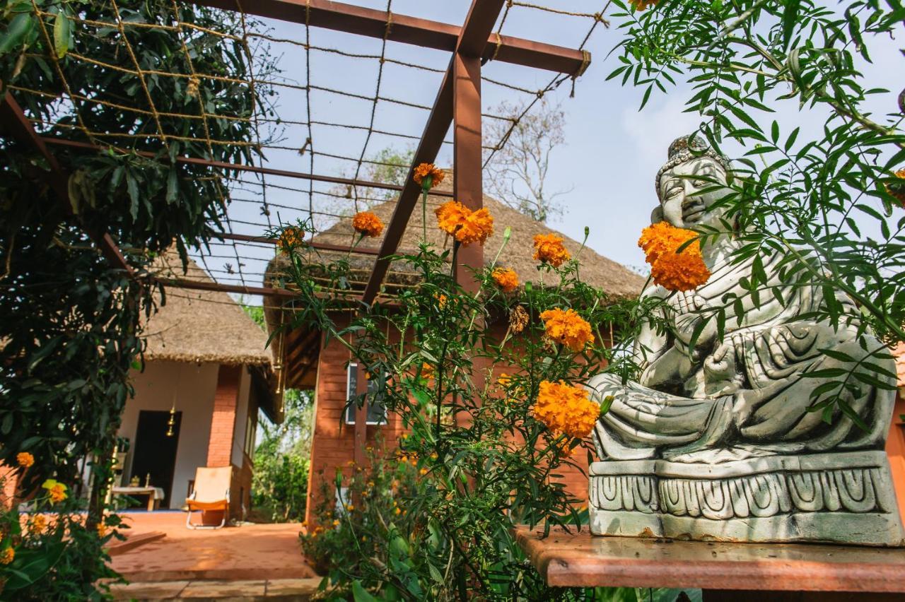Red Earth Kabini Begur Luaran gambar