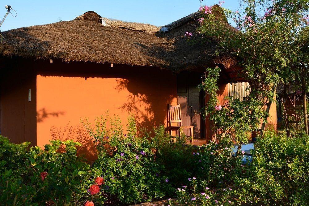 Red Earth Kabini Begur Luaran gambar