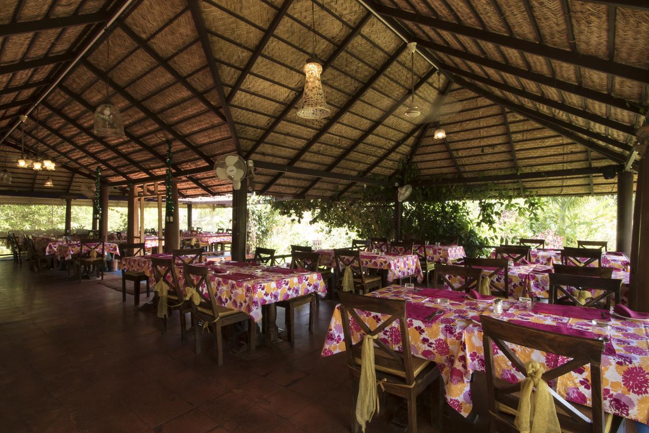 Red Earth Kabini Begur Luaran gambar