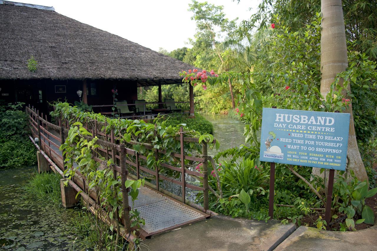 Red Earth Kabini Begur Luaran gambar