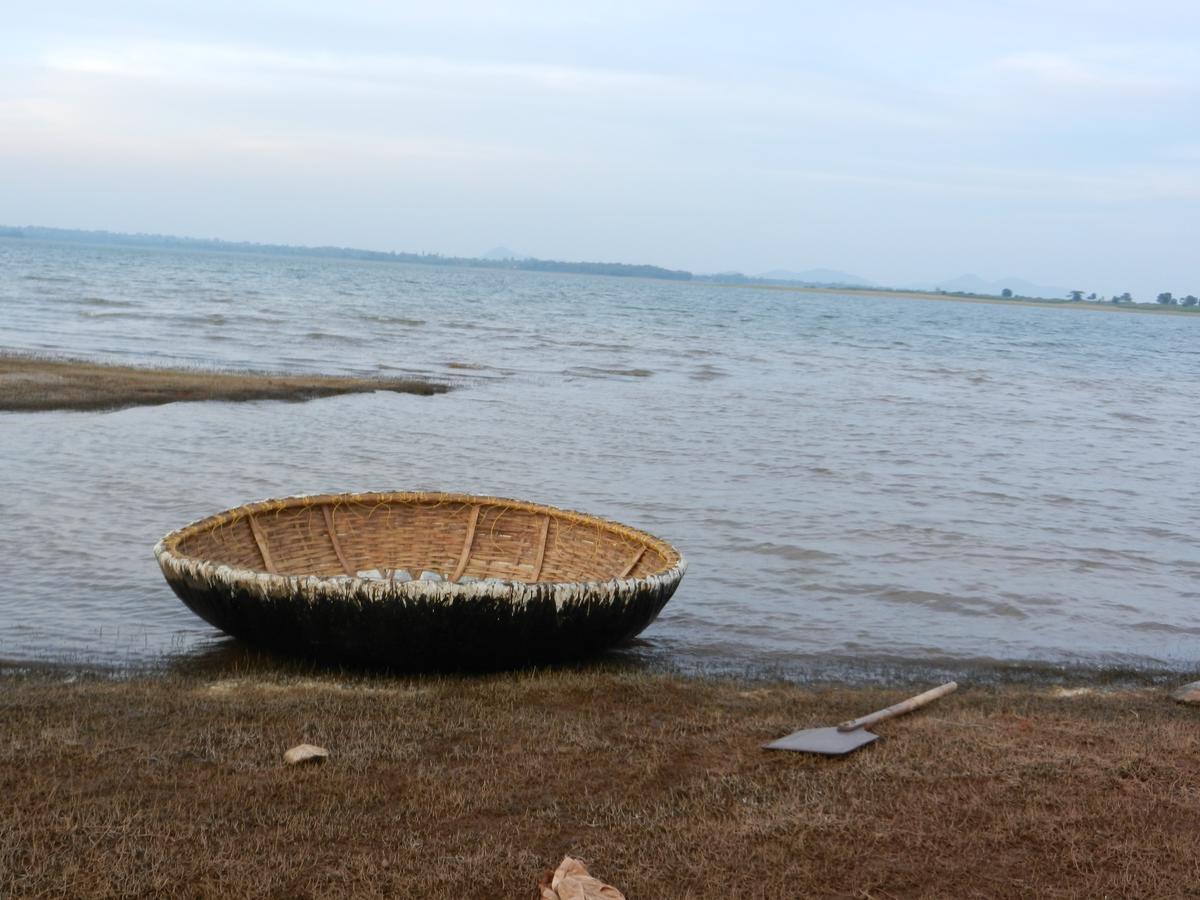 Red Earth Kabini Begur Luaran gambar