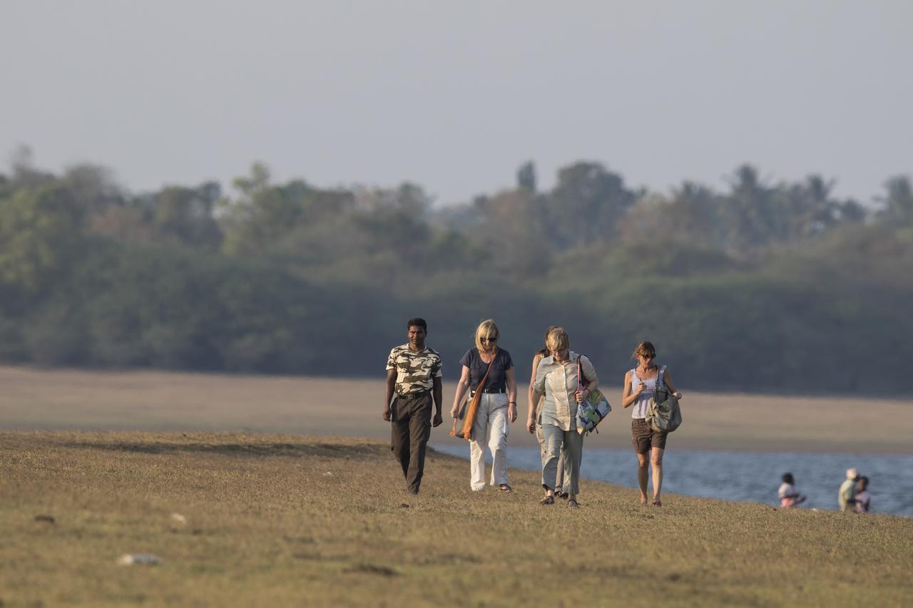 Red Earth Kabini Begur Luaran gambar