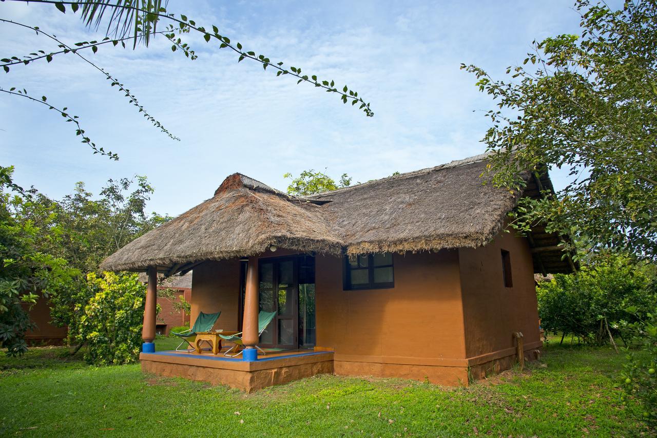 Red Earth Kabini Begur Luaran gambar