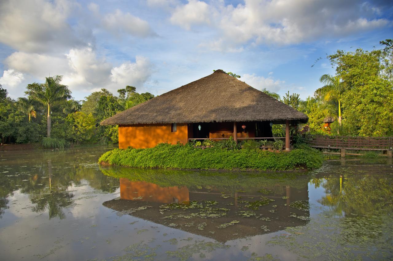 Red Earth Kabini Begur Luaran gambar